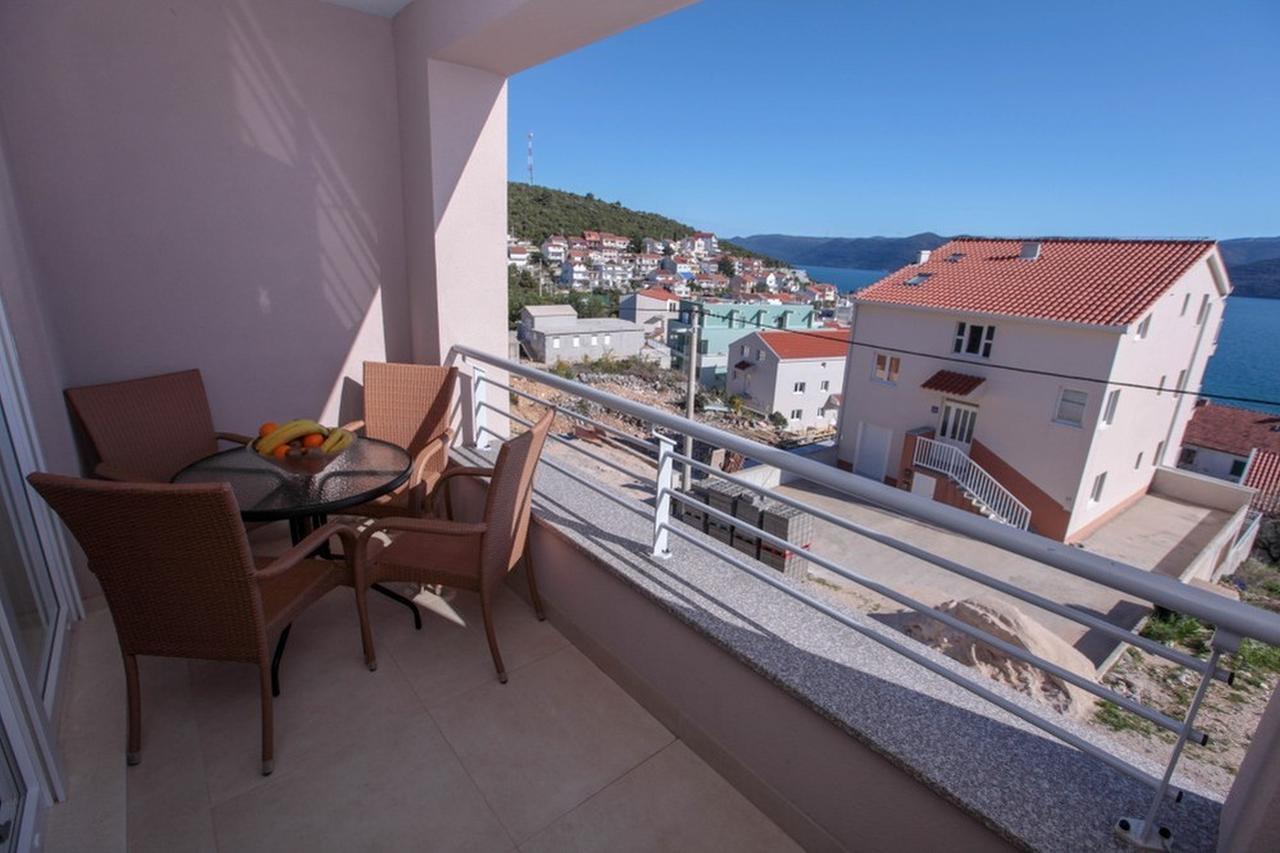 Zoya Apartmán *